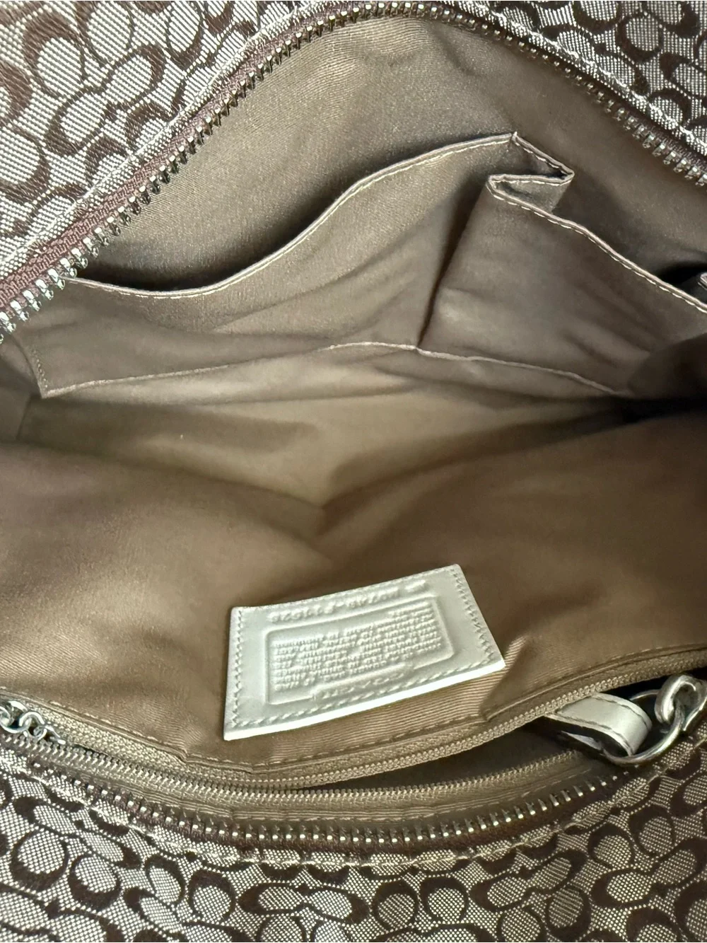 Coach tote signature